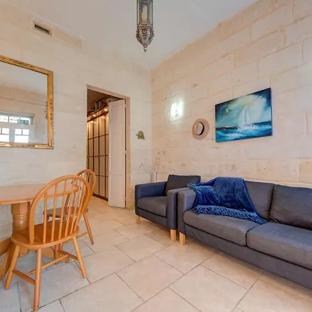 Victory View By Vallettastay