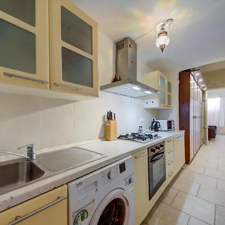 Victory View By Vallettastay Apartman