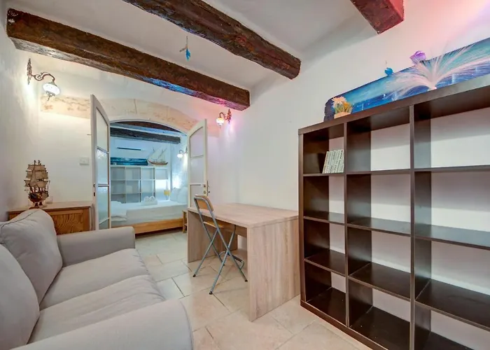 Victory View By Vallettastay *